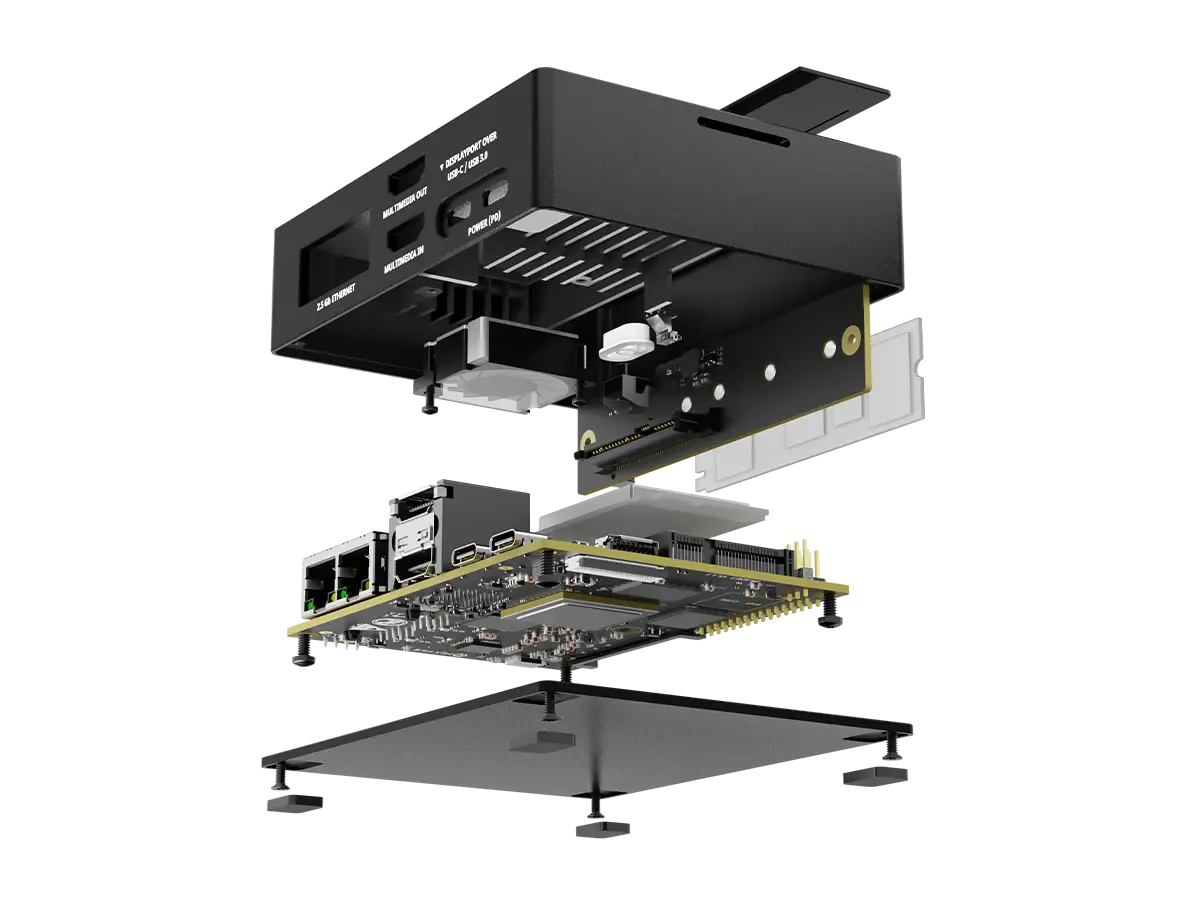Exploded view of Blade 3 case
